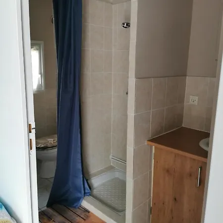 Lägenhet Comme A La Maison *