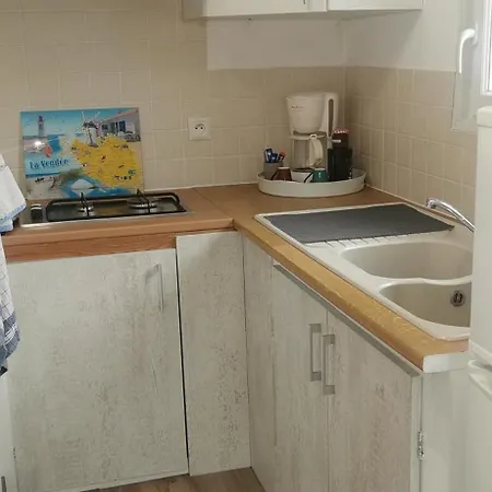 Comme A La Maison * La Jonchere